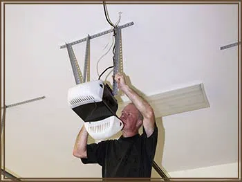 Louisville SOS Garage Door Service Louisville, KY 502-469-0004 Louisville SOS Garage Door Service Louisville, KY 502-469-0004 - openers-cont-gr-02m